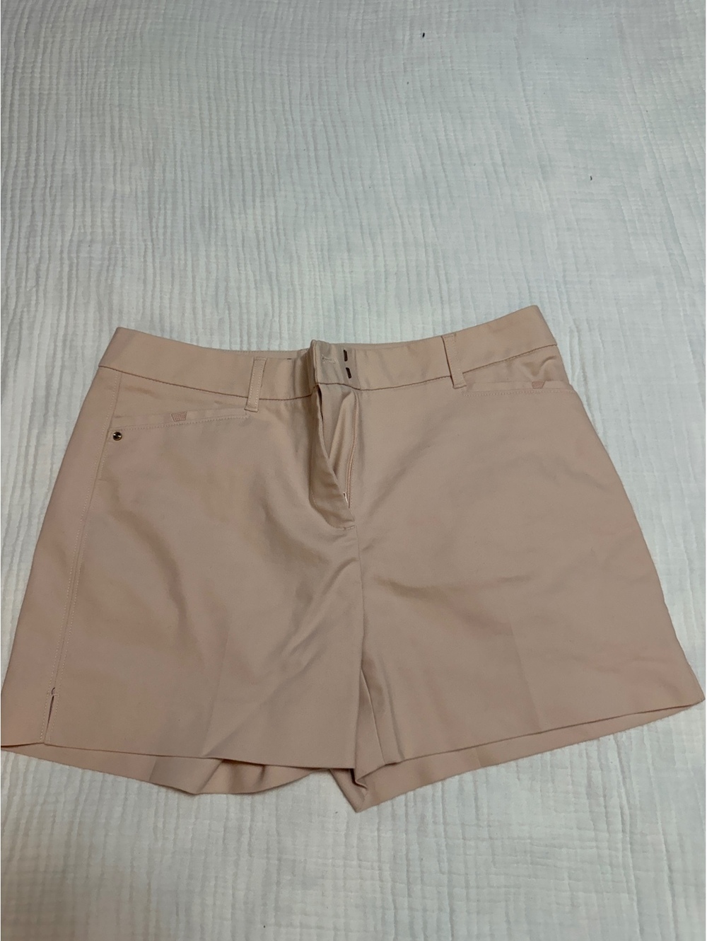 WHBM light pink  5" Shorts Size 6, Made in Vietnam